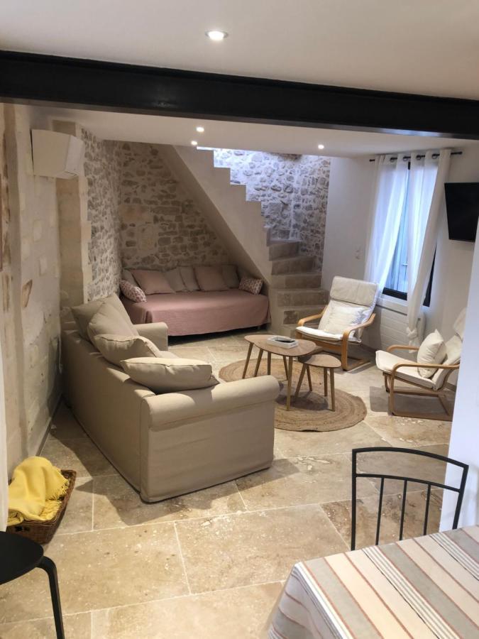 Appartement Entre les Arènes et la Major à Arles Extérieur photo