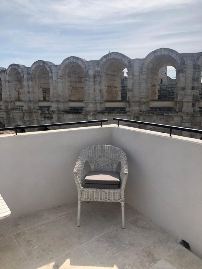 Appartement Entre les Arènes et la Major à Arles Extérieur photo
